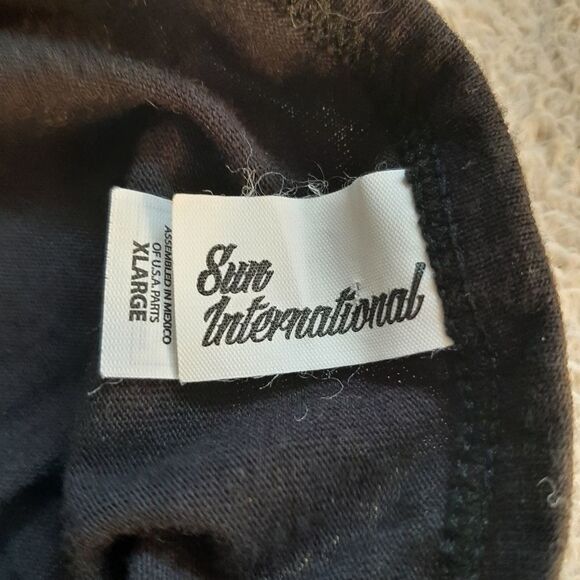 Sun International Hawaii Palm Tree T-Shirt Size XL - Picture 5 of 7